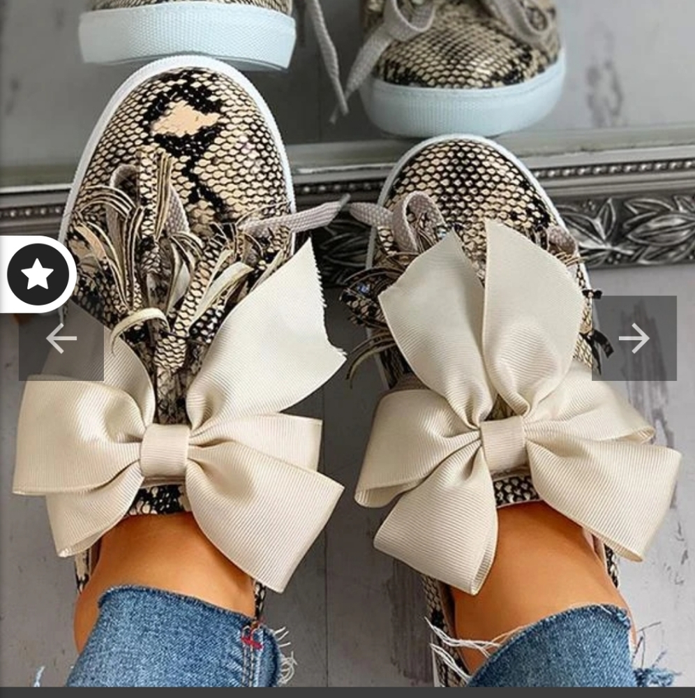 Snakeskin w/bow sneakers